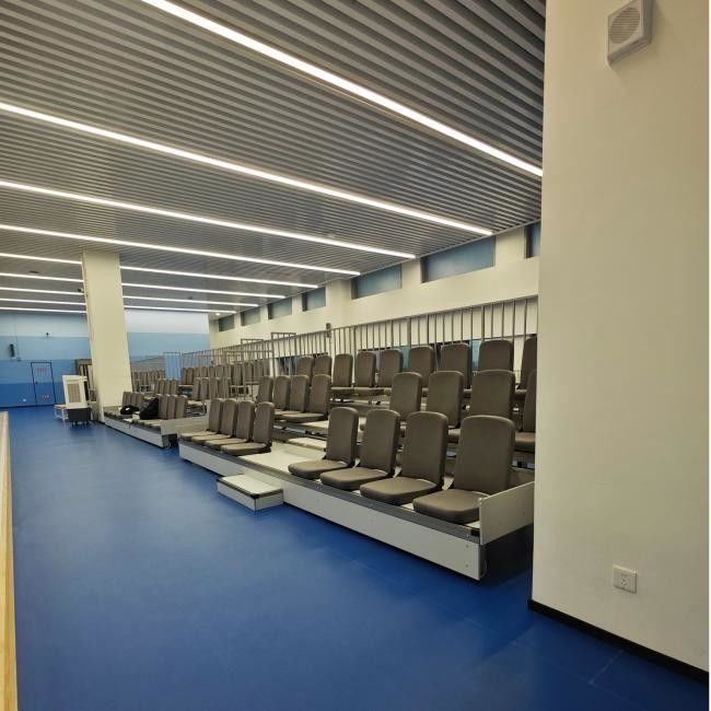 Steel Platform Telescopic Seating System in Grey or Black Color for Customizable Needs